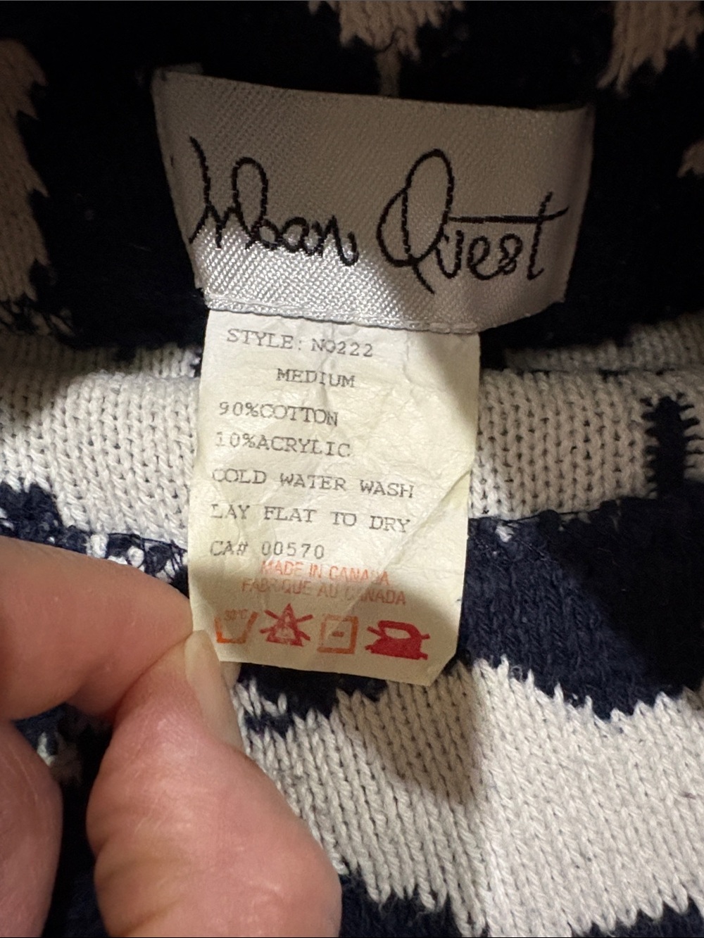 Urban Quest blue & white moose pattern cotton sweater, size Medium - Picture 3 of 8